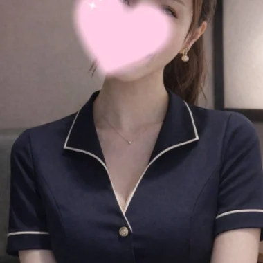 柚木　みいな　>の写真