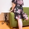 由里子