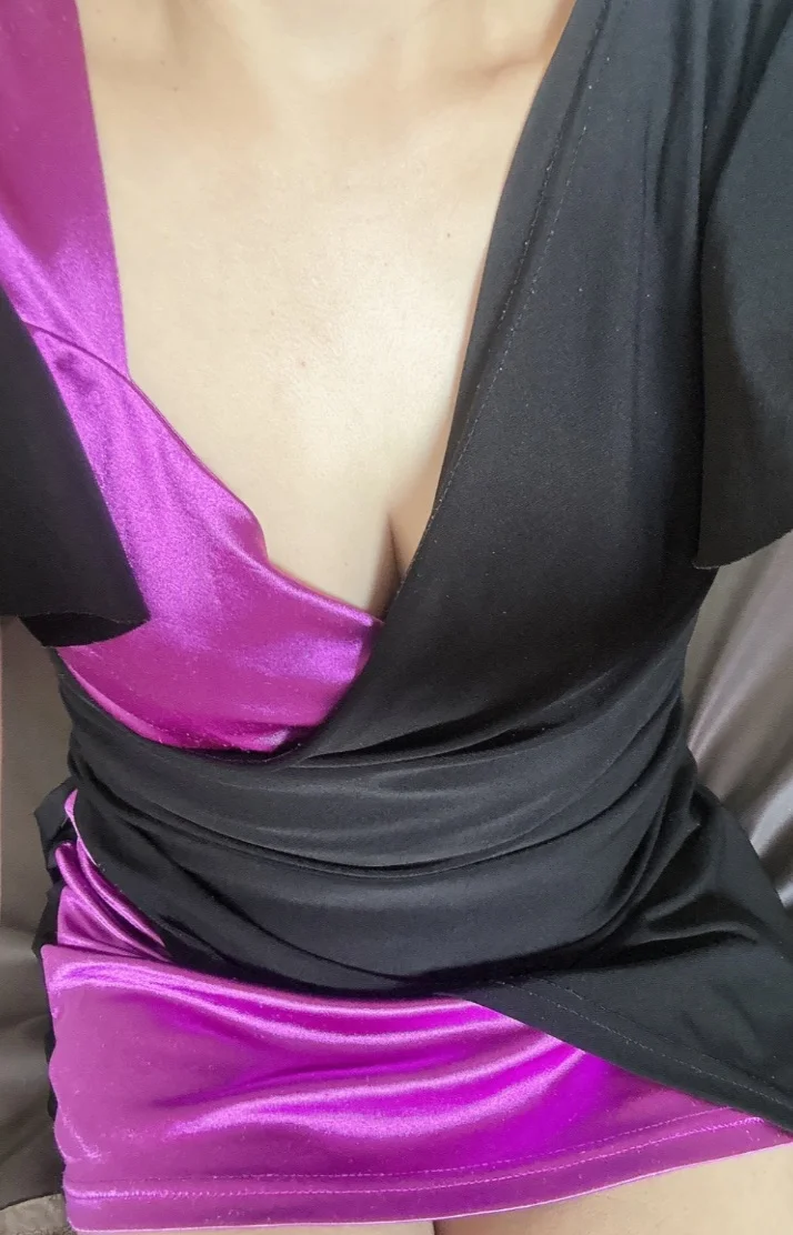 本日10時〜20時で出勤してます😊