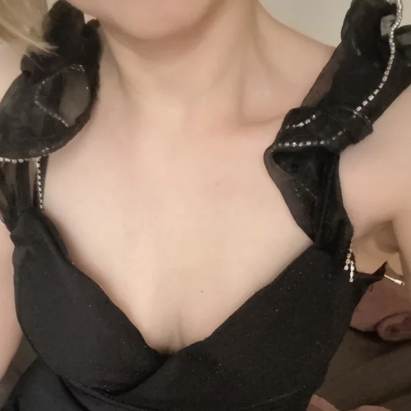 本日10時〜17時半で出勤♡