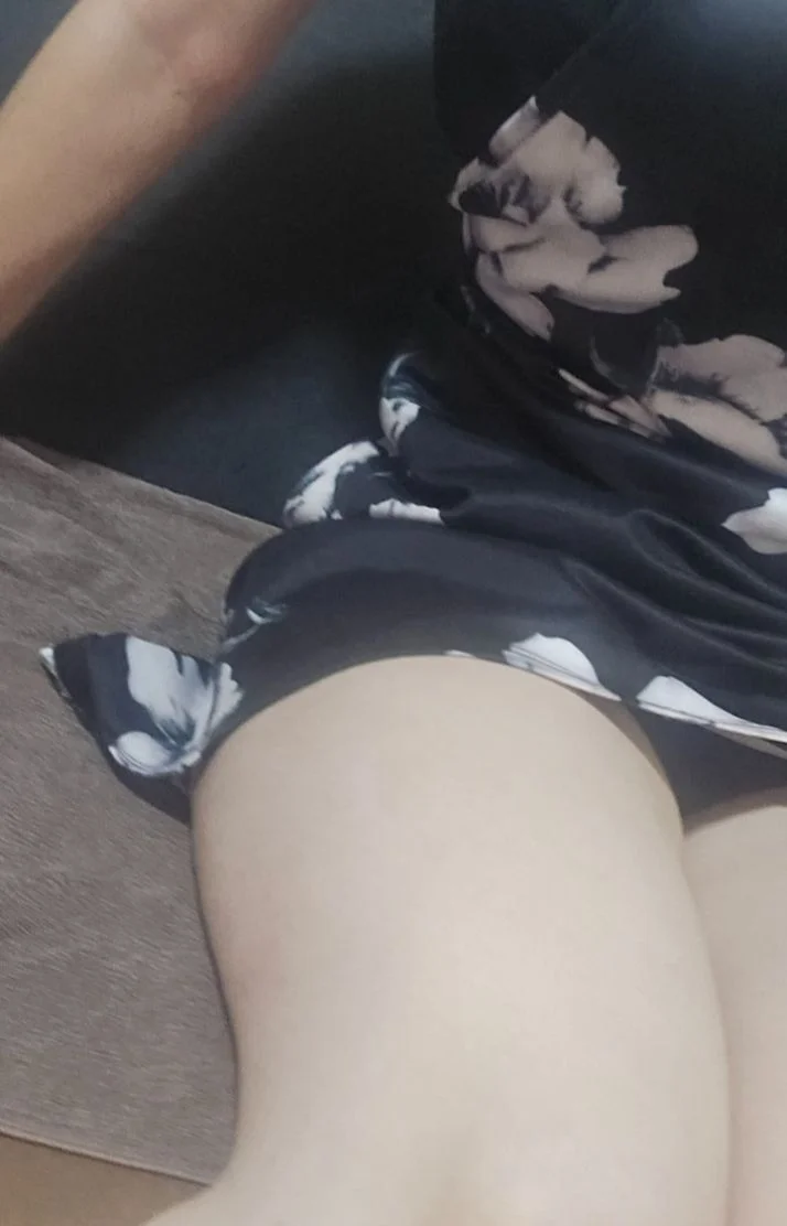 ハーイ(。・_・。)ノ