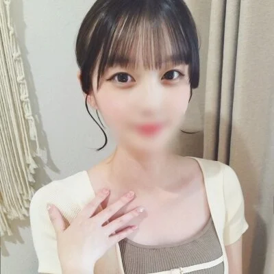 妻色兼美 盛岡駅前