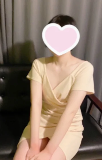 富田 あまね