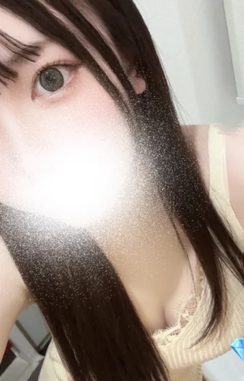 小鳥遊　ひな