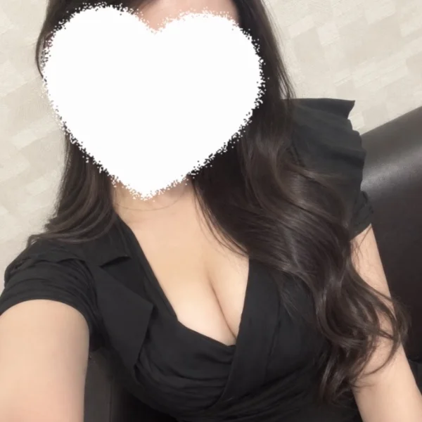 🤍 本日 15時～19時 出勤 🤍