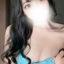 白咲ゆい