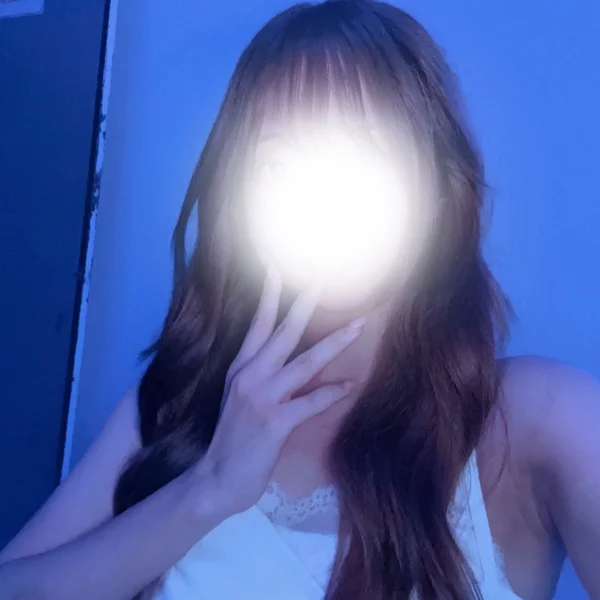 12時から夜まで出勤してるよー🍀* ゚