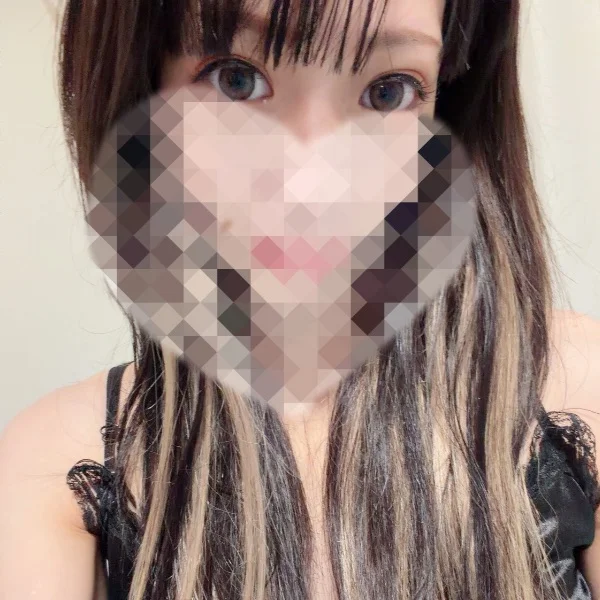 本日も12:00〜出勤してます☺️💕