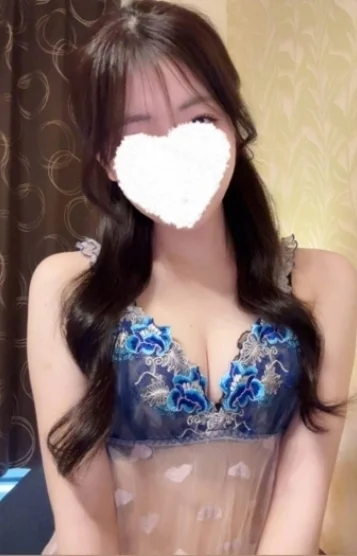 みな