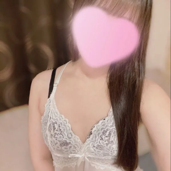 (/// ^///)