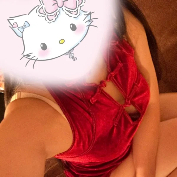 本日12~27時まで出勤です🍀.⋆