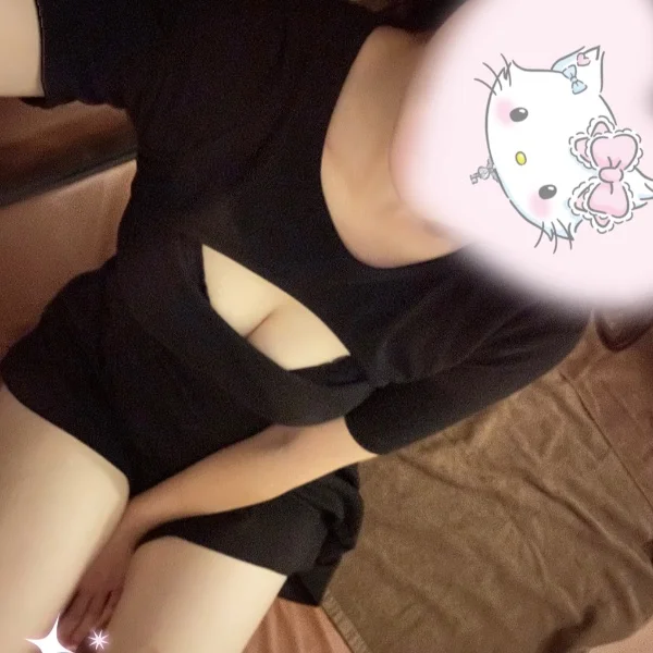 本日10〜16時まで出勤です🍀.⋆