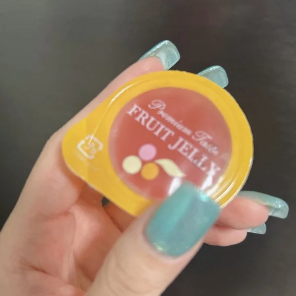 スイカゼリーが止まらないよぉ😭