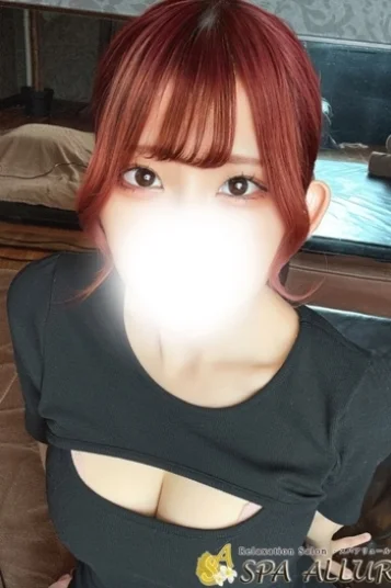 ニナ