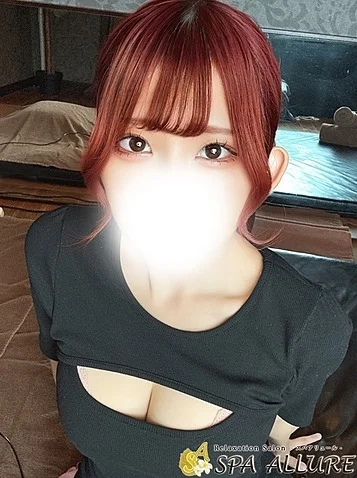 ニナ