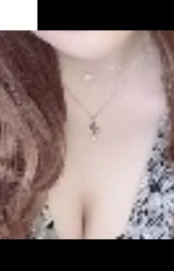 a女優 片瀬ひな