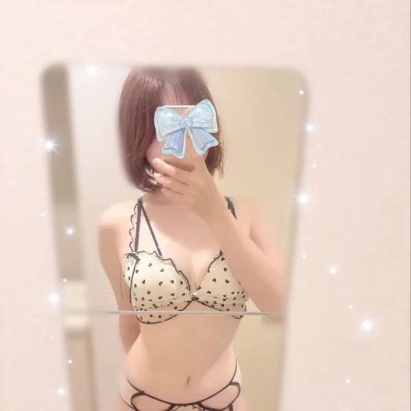 ラスト1枠空いてます⸝⸝⸝♡︎