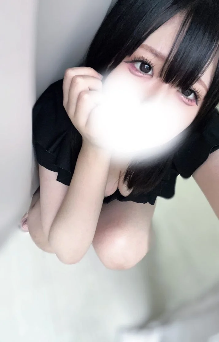 出勤してますっ₍ᐡ ̳ᴗ ᴗᐡ₎"