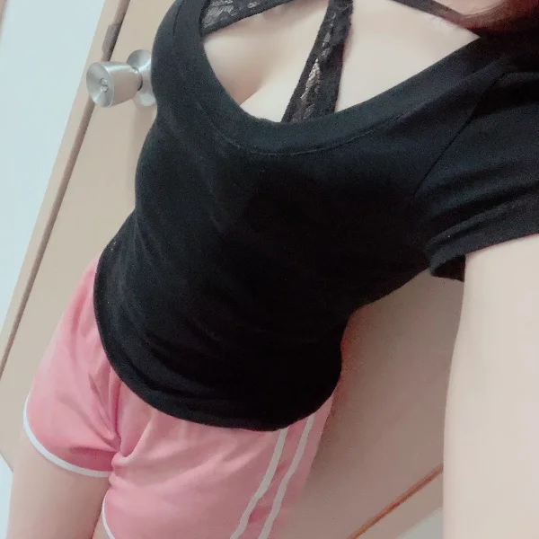 本日24時まで出勤してます🤍໒꒱