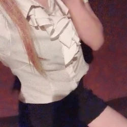 結崎 音羽