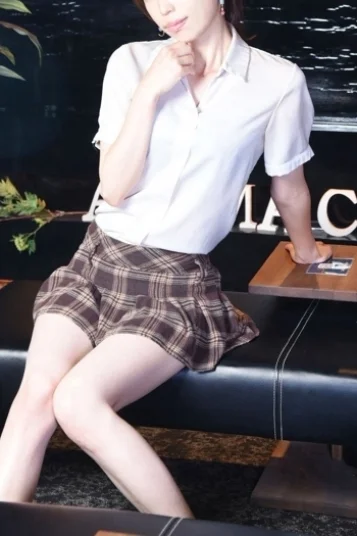 夏紀 しほ