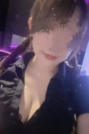 月村 あやな