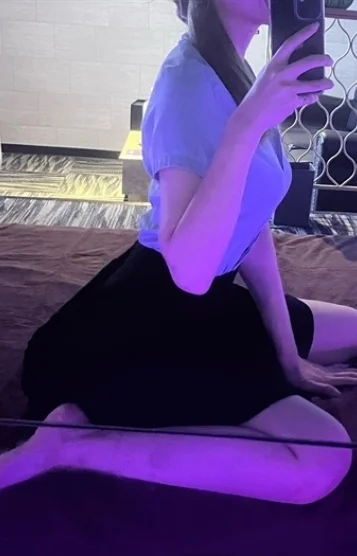 宮 朱里
