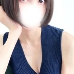 雨宮さらさ