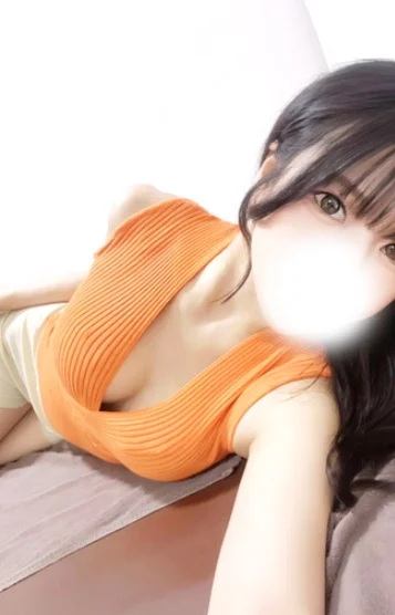 若槻あずさ
