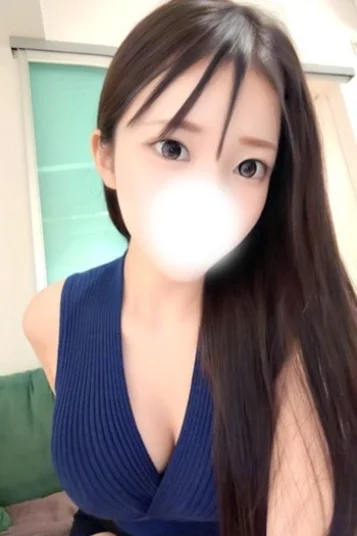 雲井るりな