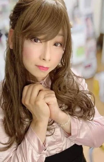 宝生さおり《女装》