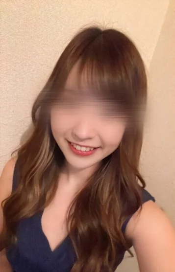 神崎みいな