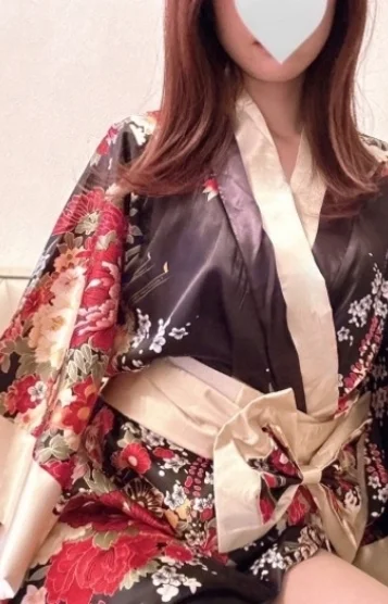 祭 彩芽