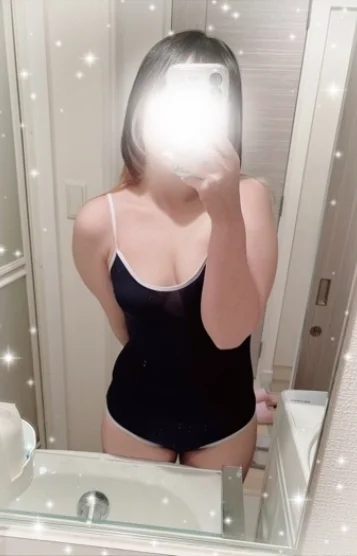 綾瀬つむぎ