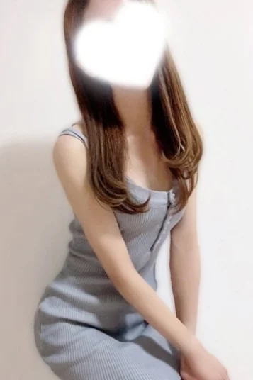星奈(せな)