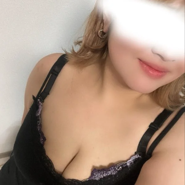 【朱莉】