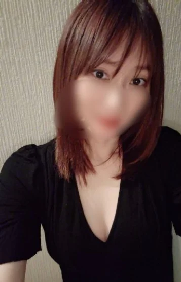 北乃くるみ