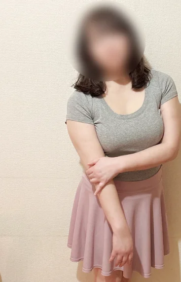 里見りな