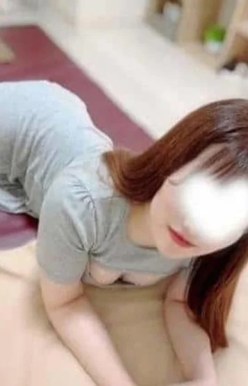 小鈴みこ