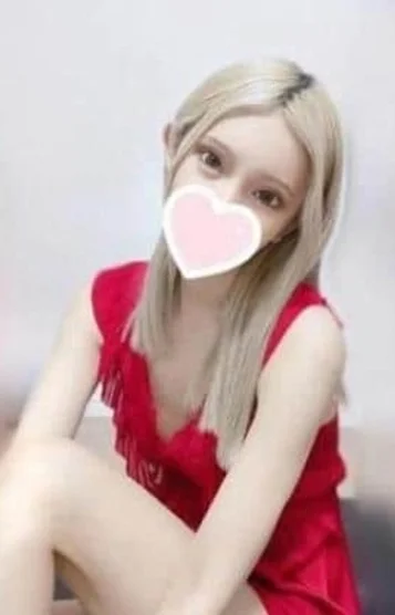 水樹ローラ