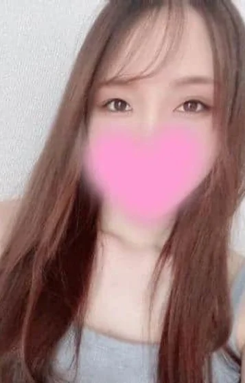 泉ゆあ