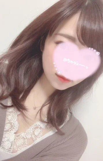 葉山なな