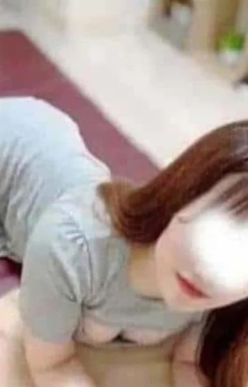 小鈴みこ