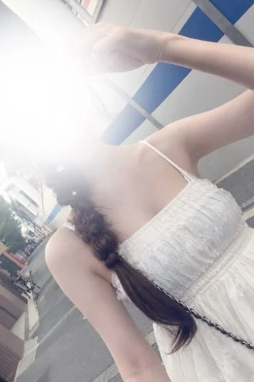 椎名にこ