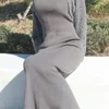 和戸川りつ