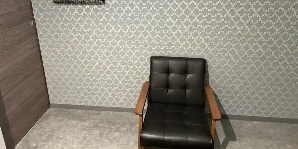 THE　THERAPISTCLUB　IKOMAの待機室写真