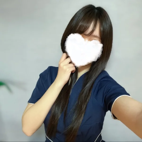 出勤してます> ₃ <