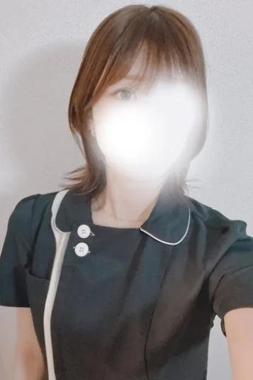 結衣 (ゆい)・G