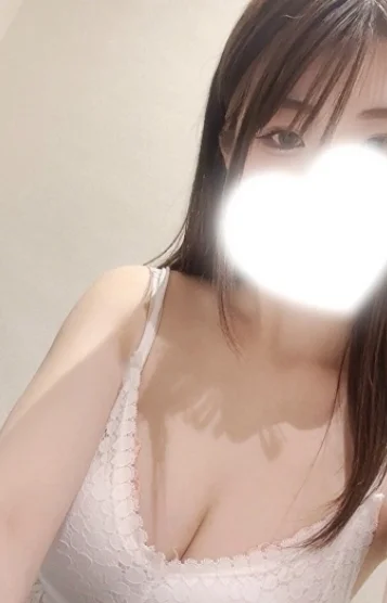 真白ありな