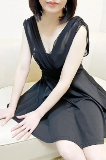 小西りほ